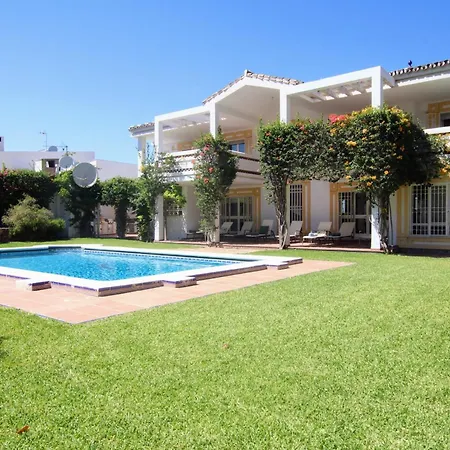 Villa Tess Becerra Alhaurin Alhaurín de la Torre